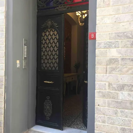 Apartment Ozcans Pera Flats 8 *