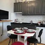 Апартаменты Ozcans Pera Flats 8 Стамбул