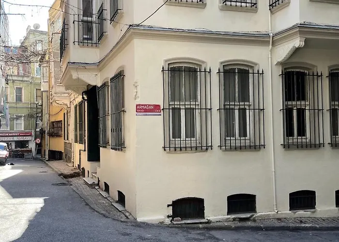 Ozcans Pera Flats 8 Apartamento