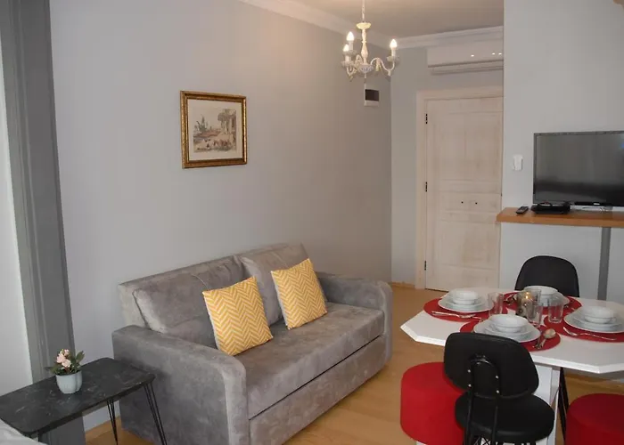 Ozcans Pera Flats 8 Apartamento *