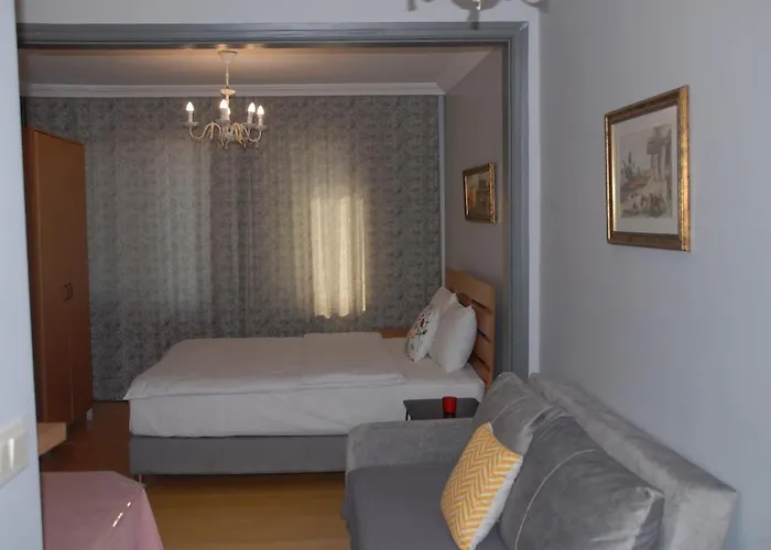 Ozcans Pera Flats 8 Apartment Istanbul